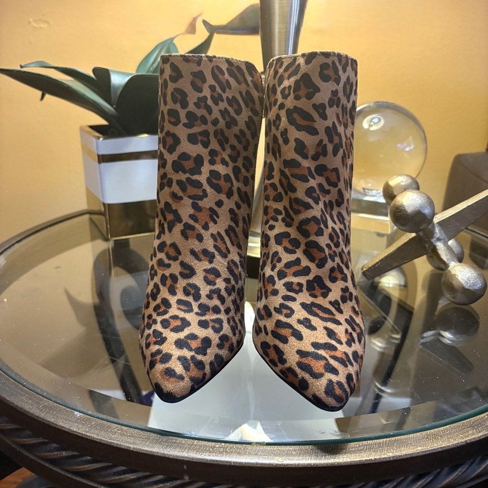 NEW! ZIGI Soho Leopard/Animal Print Bootie - 7.5M